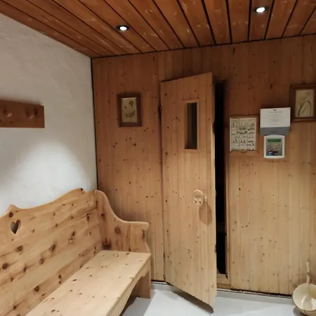 Апартаменти Tinus