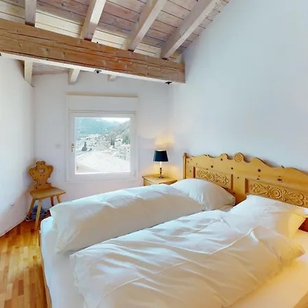 Apartment Tinus *